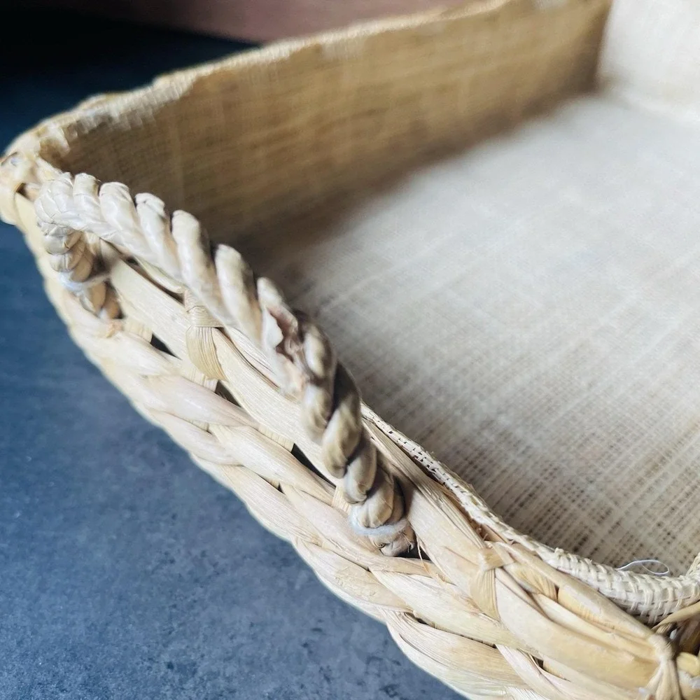 VTG Handmade Raffia Woven Basket 3D Daisy Floral Burlap Lining Trinket Letters